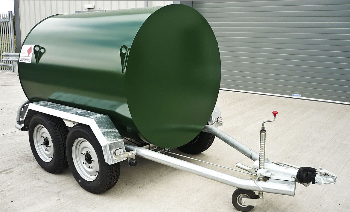 2,000 litre highway tow twin axle bowser